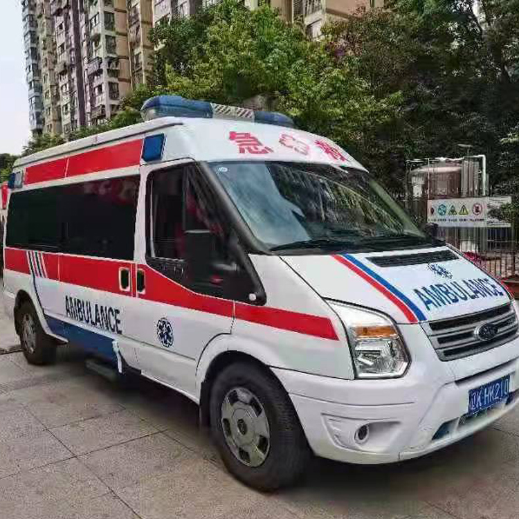 开福长途救护车护送病人返乡