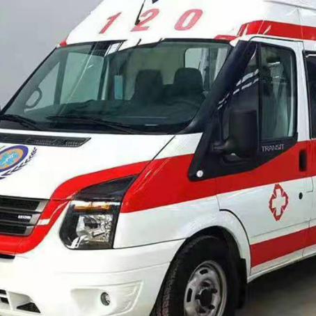 开福非急救护送病人转院租赁救护车的优缺点对比